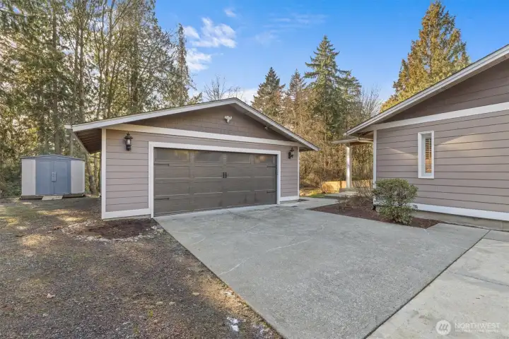 detached 2 car garage with easy entry to kitchen