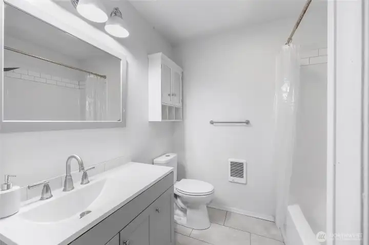 Primary bathroom with tub/shower.