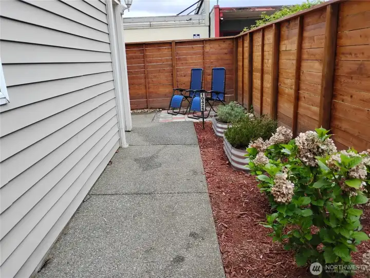 Sidewalk going to the entry