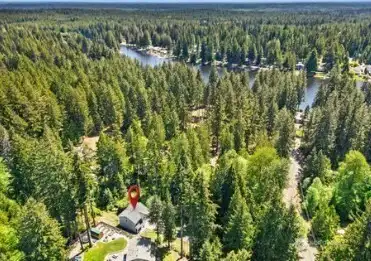 Proximity to lake