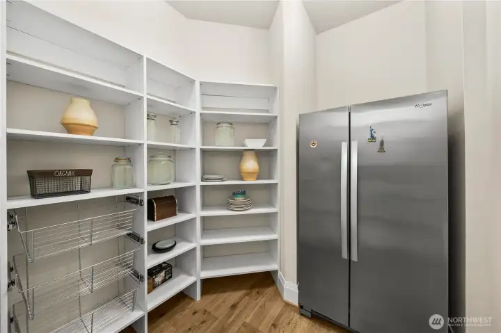 Spacious patry with 2nd sub zero fridge Spacious patry with 2nd sub zero fridge