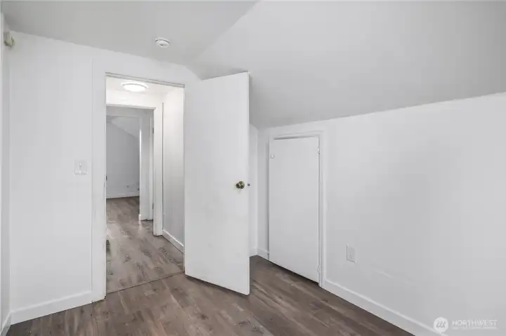 Upstairs Bedroom #2
