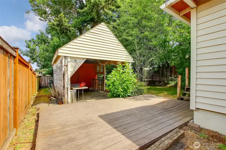 Back deck/ backyard