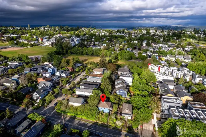 Mixture of single family homes and townhouses.  Use Lake Washington bike tunnel from Judkin Park/Sam Smith Park out to Lake Washington for easy water access.  Or simply walk to Judkins Park and Playfield, a massive 6-block community gathering space complete with sports fields, a spray park, a skatepark, and open lawns.