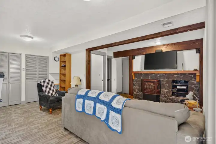 Fully finished basement bonus room Fully finished basement bonus room