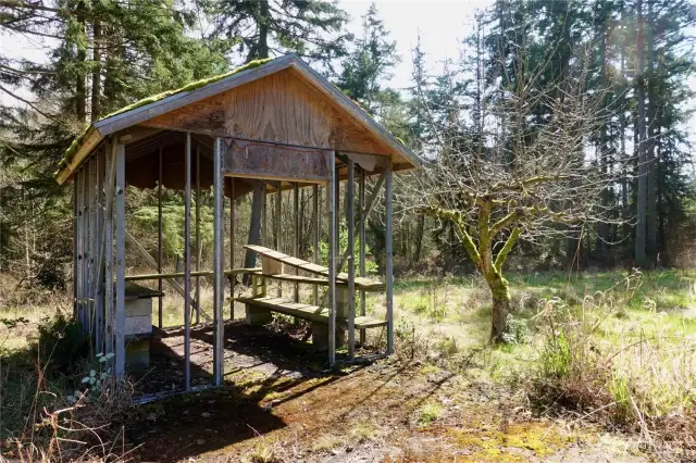 work/picnic shed