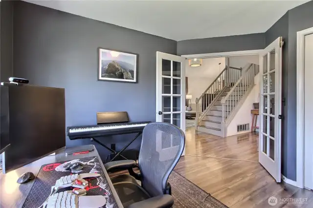 office/den/bdrm