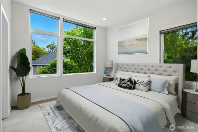 Primary Bedroom w/attached en suite and walk in closet
