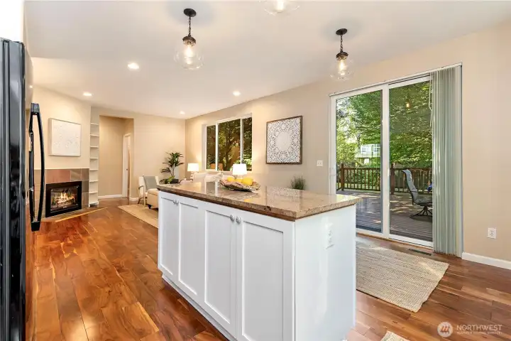Sliding door to expansive entertainment deck
