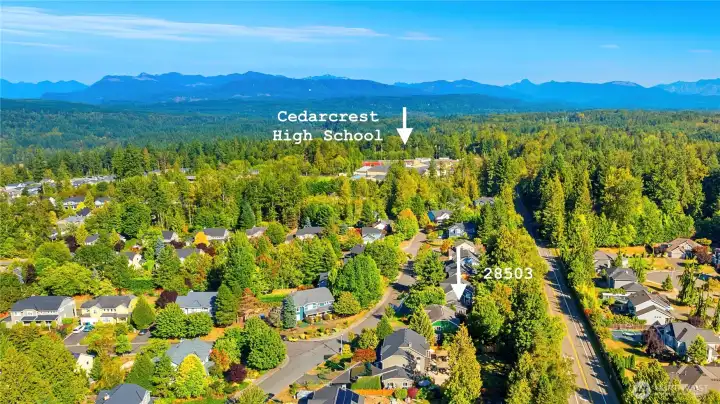 Walking distance to Cedarcrest