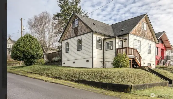 Main exterior side front view