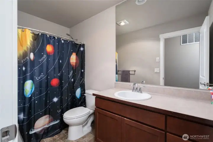 upstairs guest bathroom