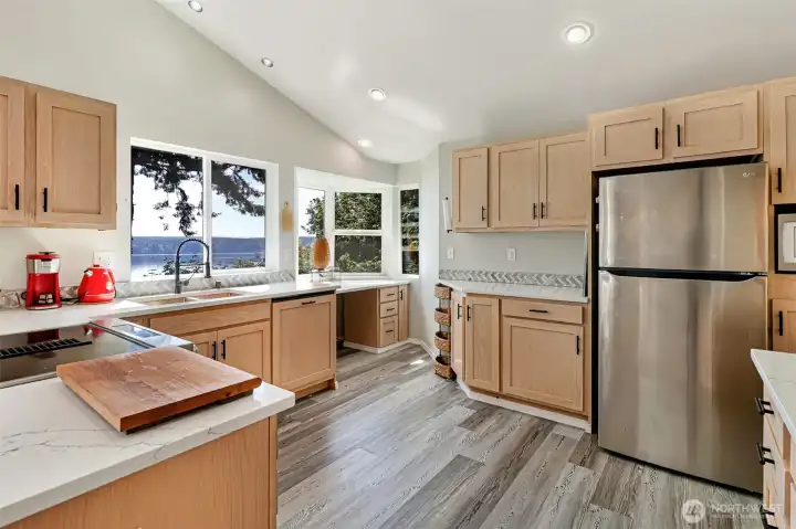 Beautiful new flooring, canned lighting, granite counters, stainless steel appliances and so much more Beautiful new flooring, canned lighting, granite counters, stainless steel appliances and so much more