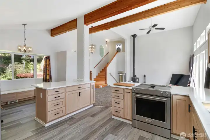 Wonderful gourmet sized kitchen. Cook while you visit with guests Wonderful gourmet sized kitchen. Cook while you visit with guests