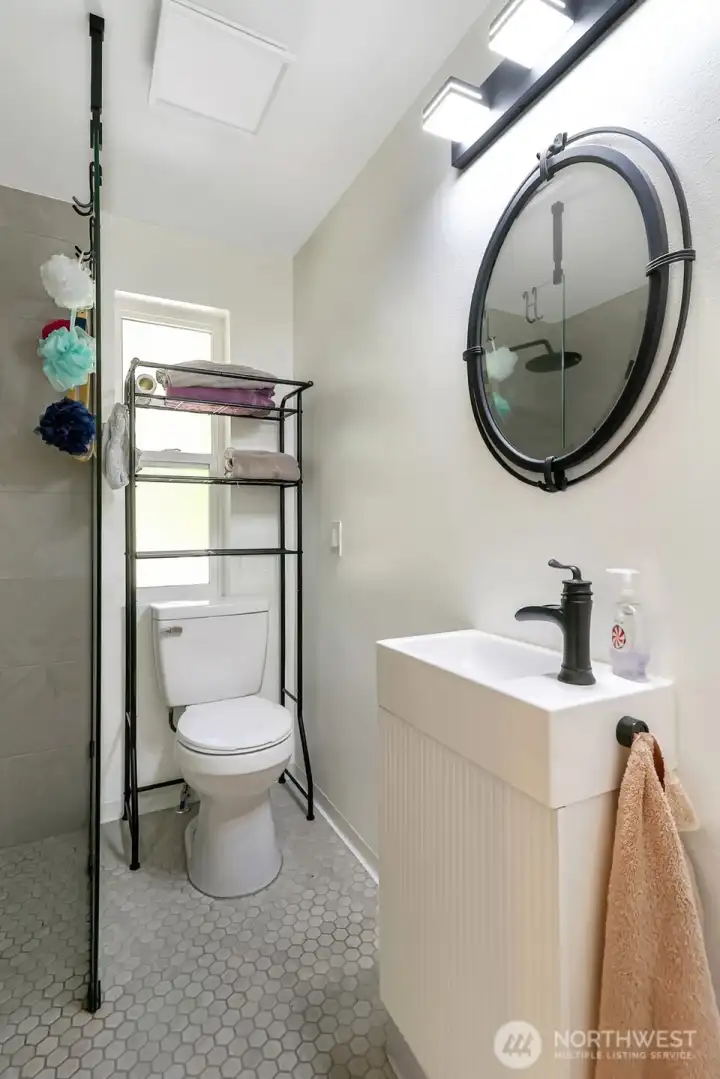 3/4 bath 3/4 bath