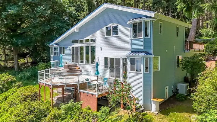 Two back decks for your enjoyment! Two back decks for your enjoyment!