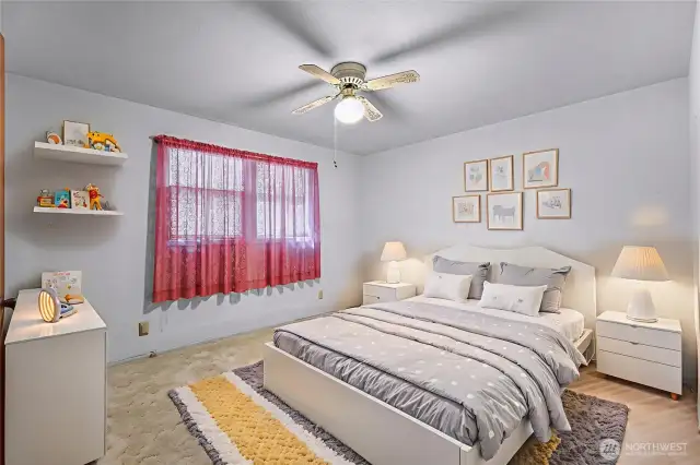 Virtually staged