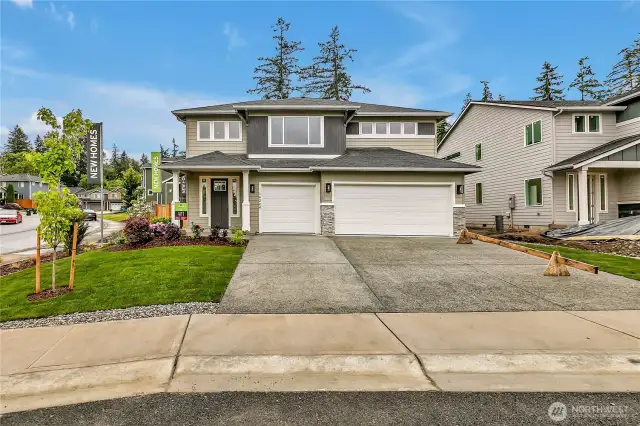 Pictures are for illustartion purposes only and are of previously built home of the same floor plan. Some features and finishes may be upgrades.