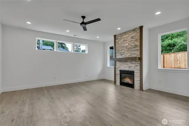 Pictures are for illustartion purposes only and are of previously built home of the same floor plan. Some features and finishes may be upgrades.