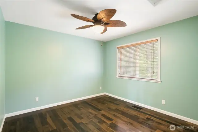 Additional bedroom #1