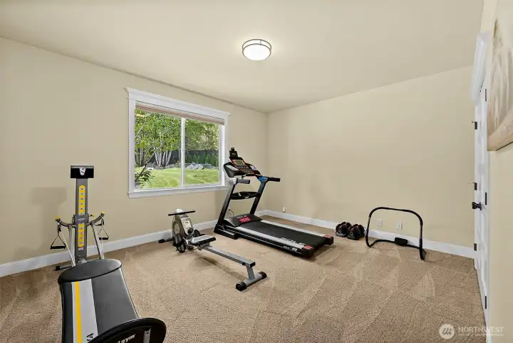 2nd bedroom