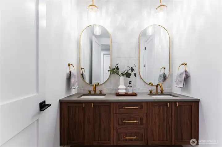 One of the many bathrooms upstairs