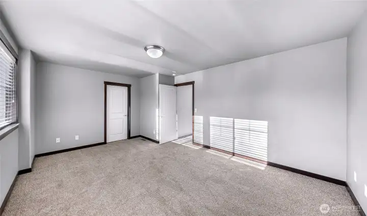 Bedroom 2 with new carpet