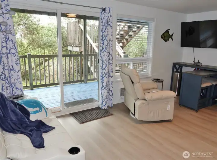 Beautifully Remodeled and Furnished Condo with LVP Flooring through-out.
