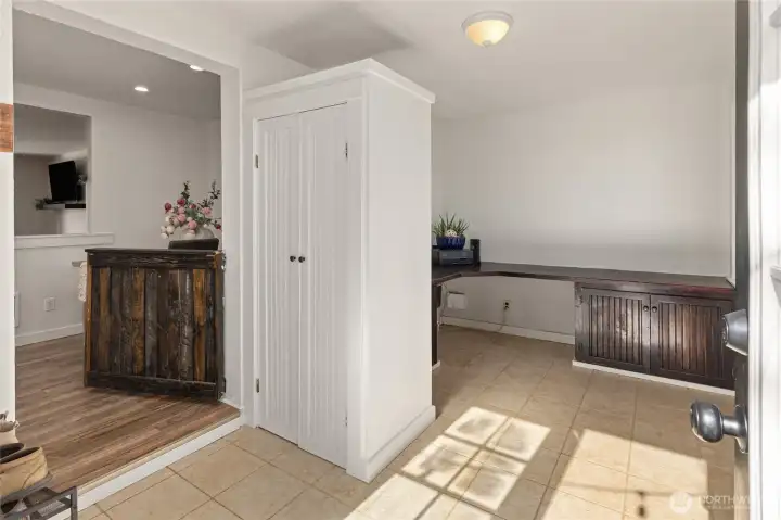 Entry room perfect for your winter gear Entry room perfect for your winter gear