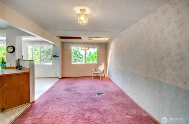 Formal Family Rm off the kitchen.