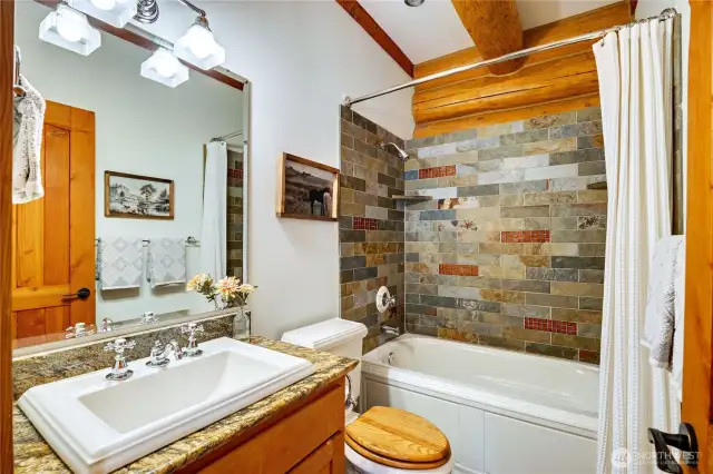 Main floor full bath.