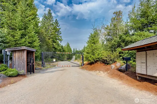 Private, secure entry gate for Ludvick Lake.