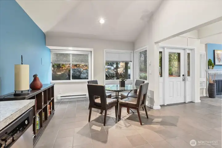 A small dining area or game table in the cabana provides the perfect spot to entertain family & friends in a relaxed setting.