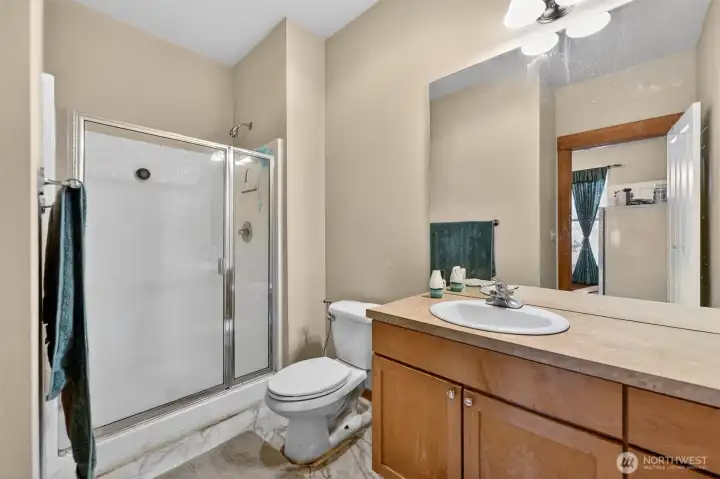 1st floor addtl. room 3/4 bath