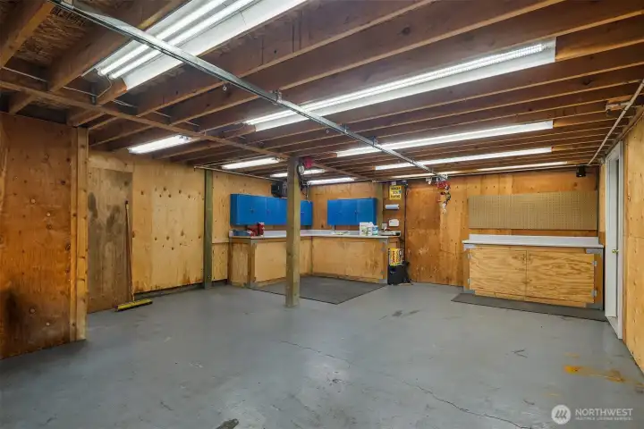 Clean bay with built-ins in 4 bay shop