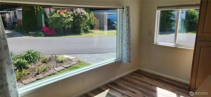 Perfect space for a bistro table set. Imagine enjoying your morning coffee with a view of your front garden. Perfect space for a bistro table set. Imagine enjoying your morning coffee with a view of your front garden.