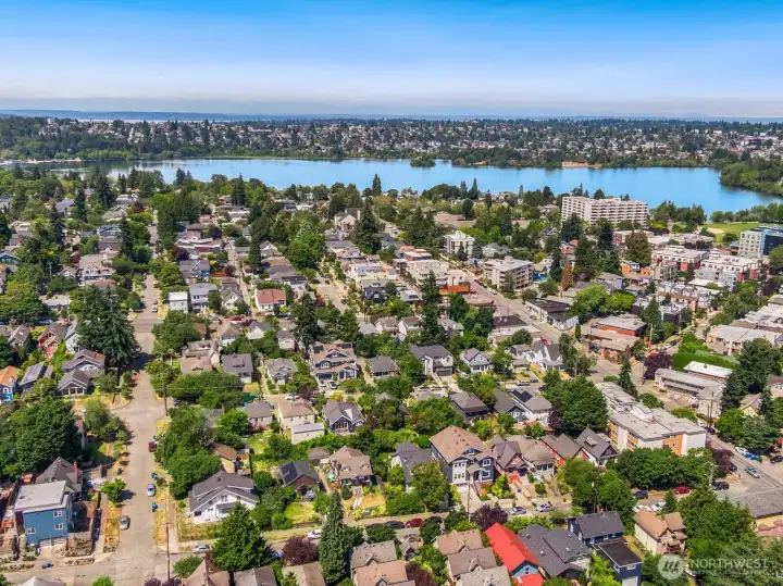 A location that truly has it all—Green Lake recreation, amenities blocks away in every direction, excellent transit, and vibrant neighborhood energy just outside your door.