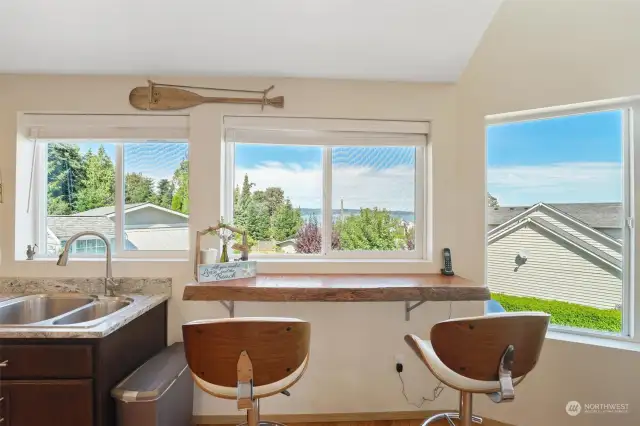 Enjoy your morning coffee at the breakfast bar taking in the views of Utsalady Bay and the Cascade Mountains.