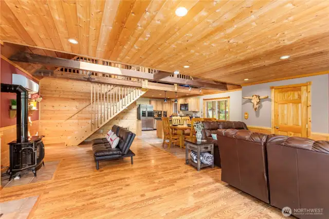 Open Concept Living with Versatile Layout    The spacious, open-concept design offers endless possibilities for furniture arrangements, along with room for a home office, craft space, or cozy reading nooks.