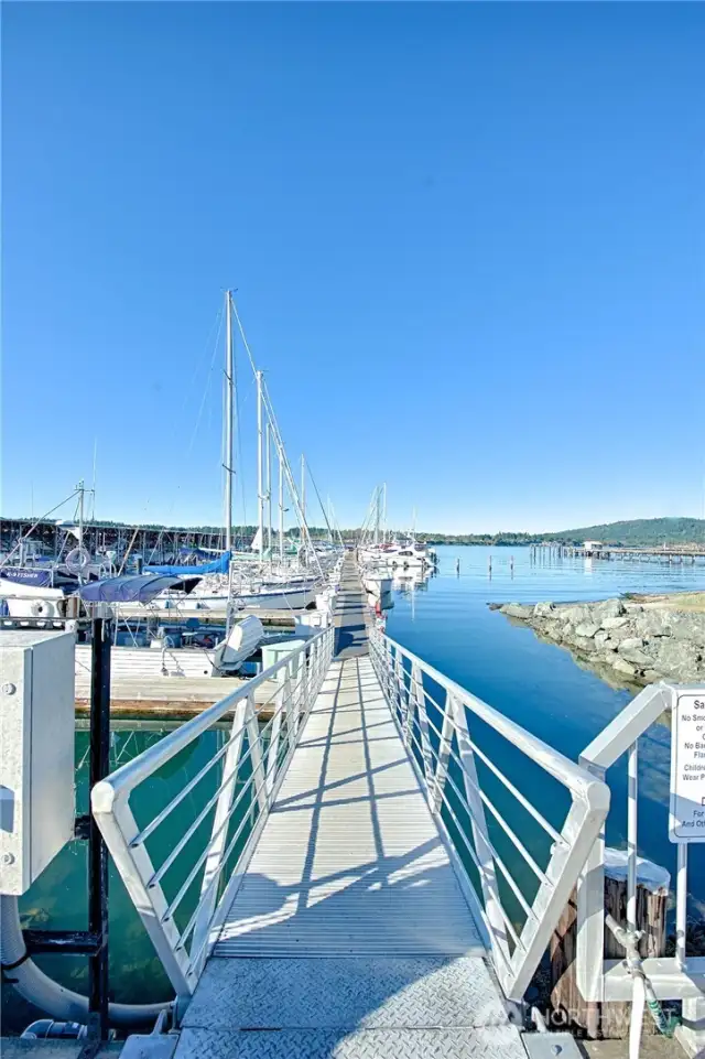 Walkway to D dock!