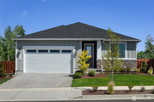 2524 Acer Loop SE ~ Ready Now