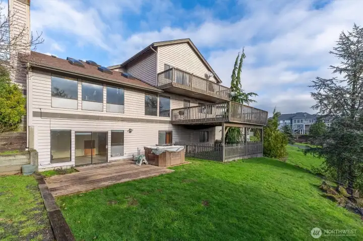 Decking, Siding, Windows, and more in Poor Shape.