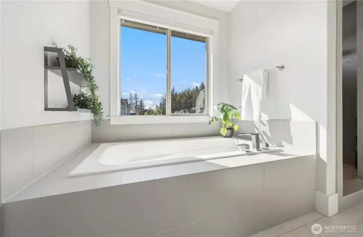 Owner's Suite Bathroom