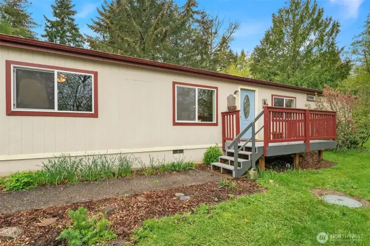Reach out to see this friendly, ultra-livable and affordable home today!