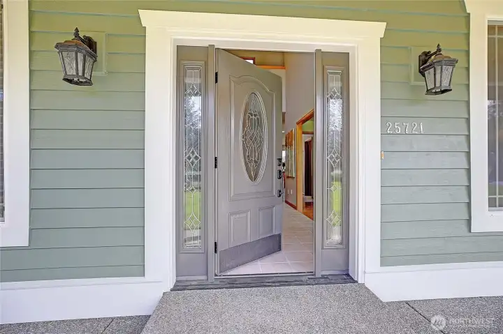 Welcome in!  Let's take a look around!