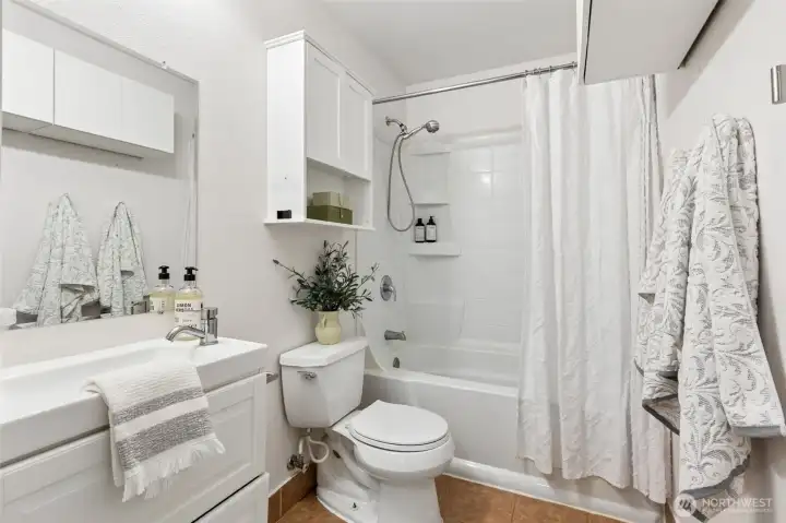 Main Bathroom