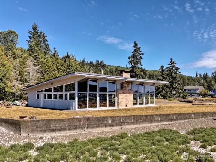 Holiday Beach private Clubhouse for homeowners