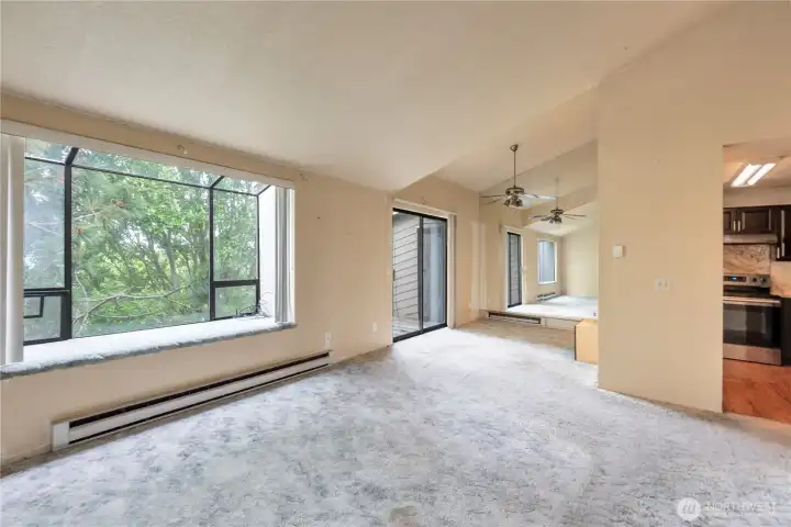 Lots of natural light. Lots of natural light.