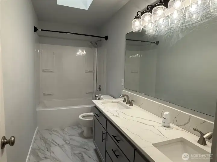 Main bathroom upstairs