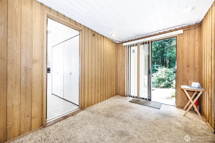 Entry way